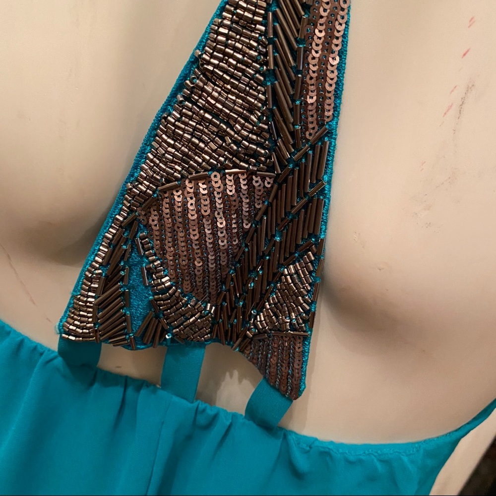 Turquoise top - Picture 3 of 4